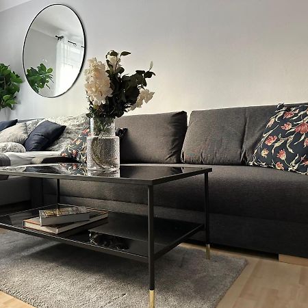 Balcony Apartment, 1 Min To U1 Reumannplatz Wien Eksteriør bilde