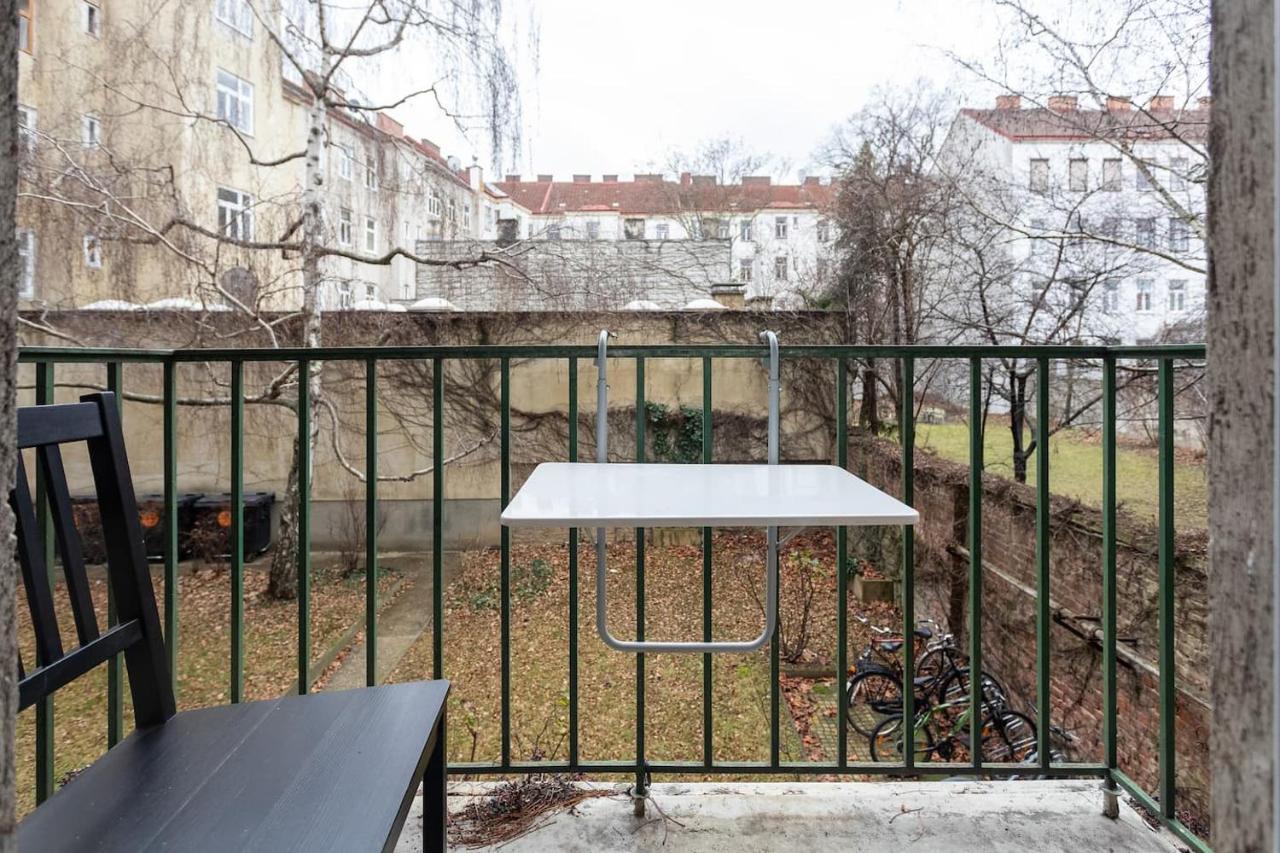 Balcony Apartment, 1 Min To U1 Reumannplatz Wien Eksteriør bilde